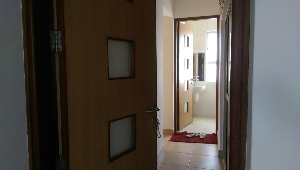 Ary Homestay Nyali- A Walk Away From City Mall Mombasa Esterno foto