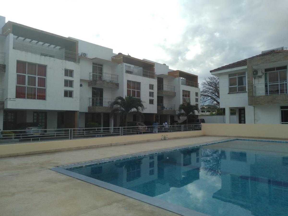 Ary Homestay Nyali- A Walk Away From City Mall Mombasa Esterno foto